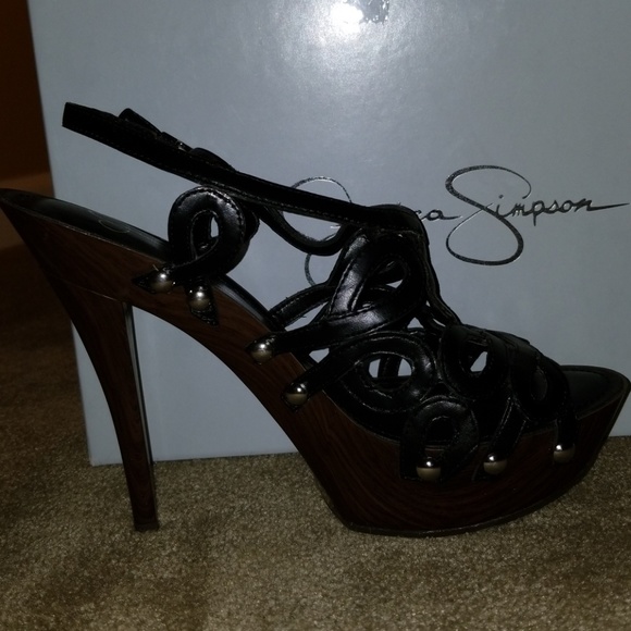 8M Black Platform Sandals. *Hot* NWT - Picture 2 of 5